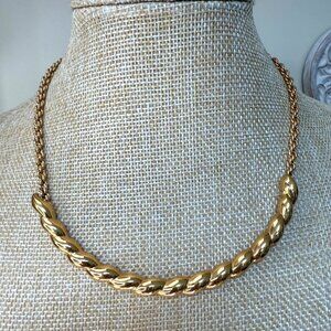 Vintage Monet Gold-Tone Twisted Rope Chain Necklace 18" Lobster Clasp